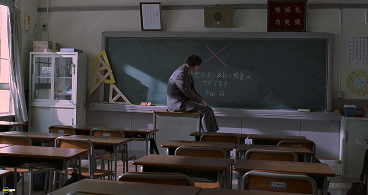 A still #24 from Battle Royale (2000)