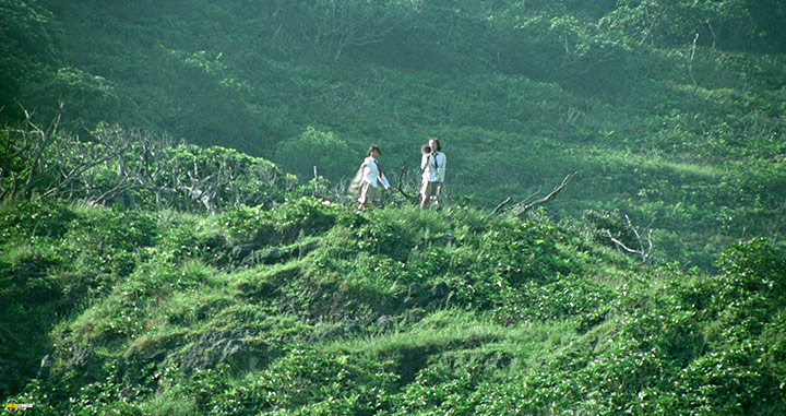 A still #21 from Battle Royale (2000)