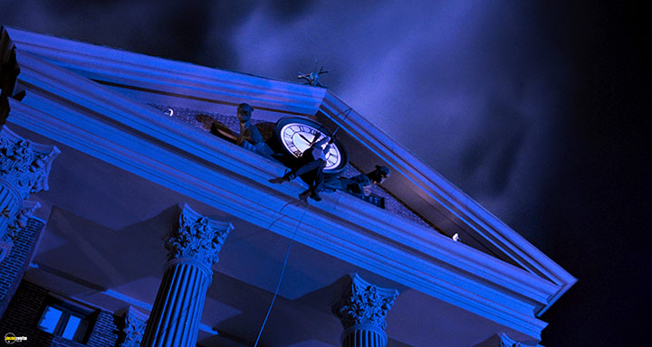 A still #32 from Back to the Future: Part II (1989)