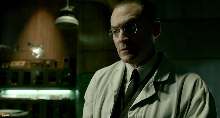 A still #73 from The Shape of Water (2017)