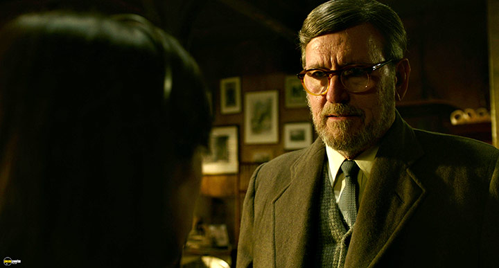 A still #70 from The Shape of Water (2017)