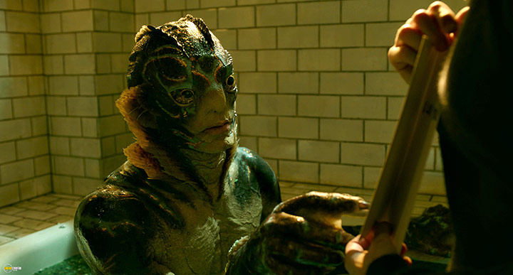 A still #63 from The Shape of Water (2017)