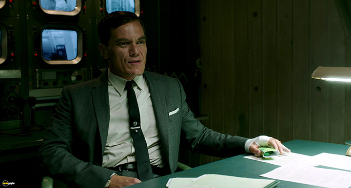 A still #43 from The Shape of Water (2017)