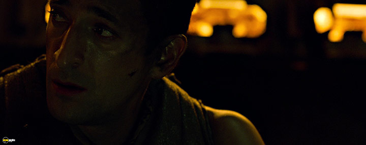 A still #62 from The Predator (2018)