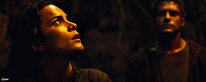 A still #54 from The Predator (2018)