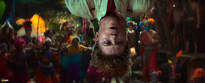 A still #82 from Pan (2015)