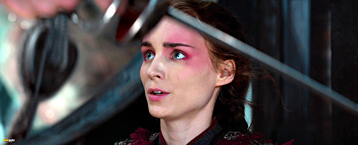 A still #63 from Pan (2015)