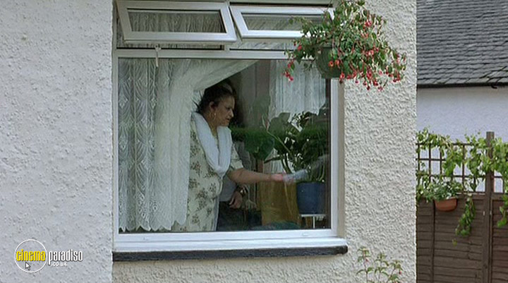 A still #12 from Ae Fond Kiss (2004)
