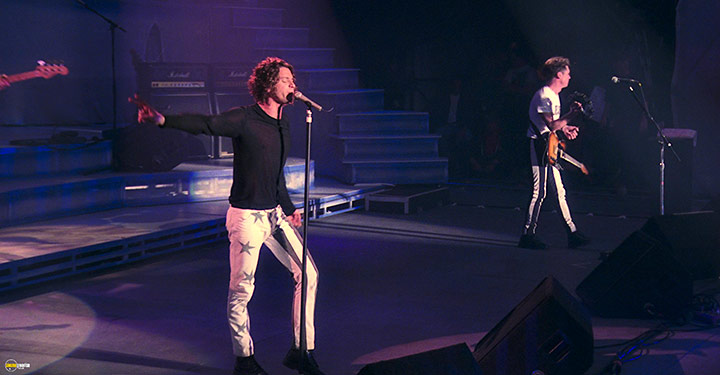 A still #10 from INXS: Live Baby Live (1991)
