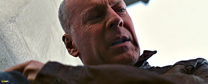 A still #46 from Looper (2012)