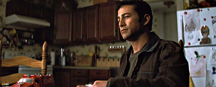 A still #48 from Looper (2012)