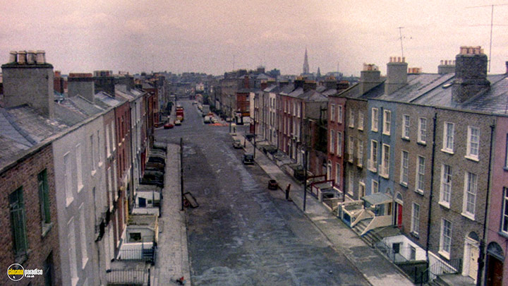 A still #17 from The Lonely Passion of Judith Hearne (1987)