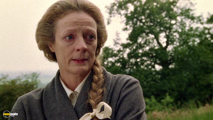 A still #16 from The Lonely Passion of Judith Hearne (1987)