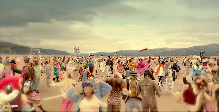 A still #24 from My Happy Ending (2023)