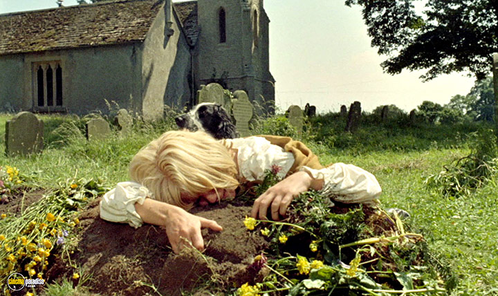 A still #9 from Sky West and Crooked (1966)