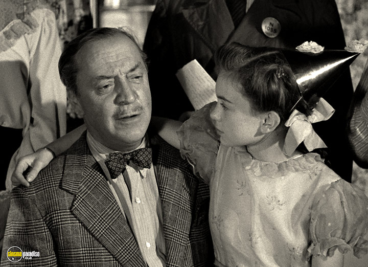 A still #5 from The Galloping Major (1951)
