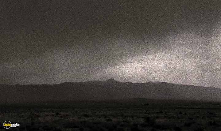 A still #17 from El Mar La Mar (2017)