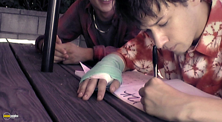 A still #21 from V/H/S/99 (2022)