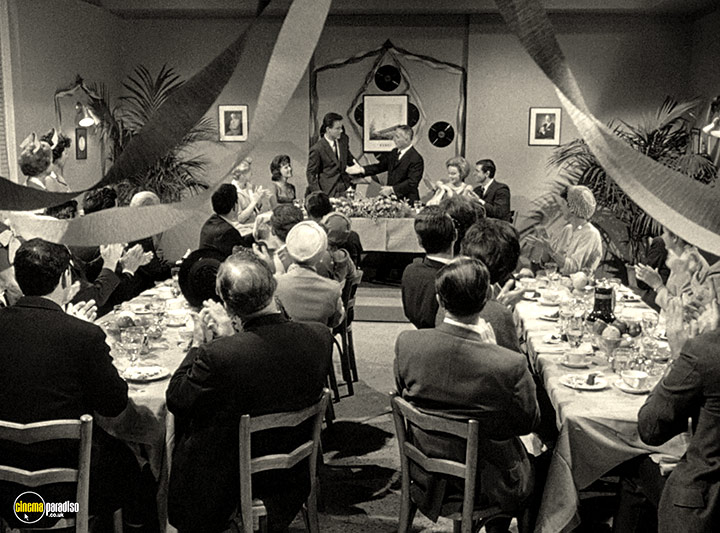 A still #24 from The Outer Limits: Series 1 (1963)