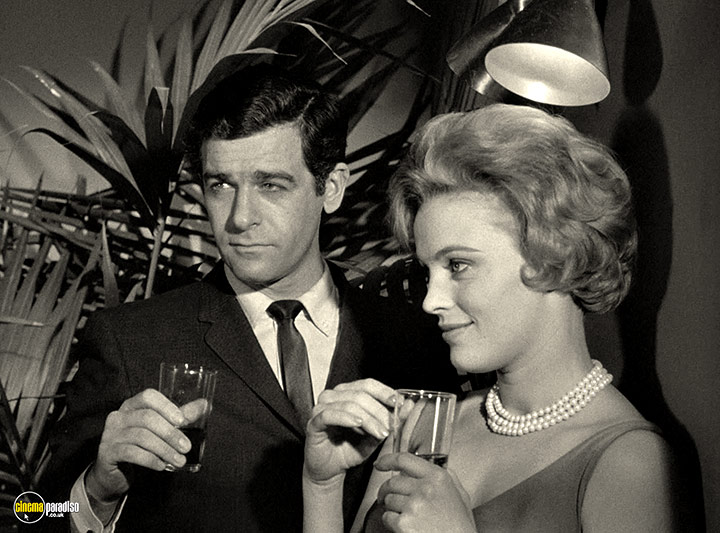 A still #22 from The Outer Limits: Series 1 (1963)
