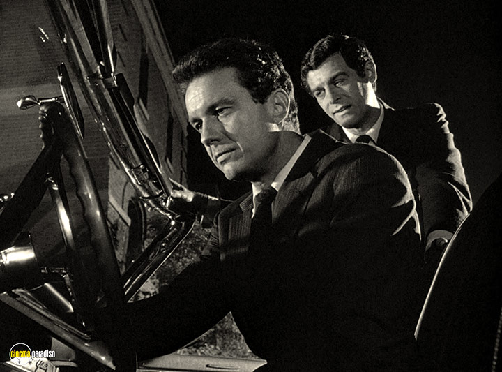 A still #17 from The Outer Limits: Series 1 (1963)