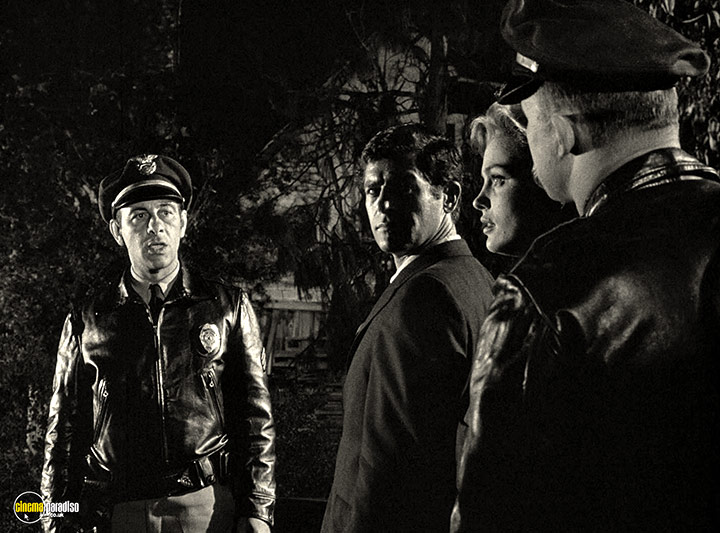 A still #12 from The Outer Limits: Series 1 (1963)