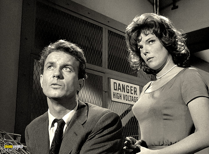 A still #1 from The Outer Limits: Series 1 (1963)