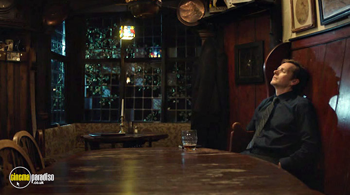 A still #11 from Endeavour: Series 9 (2023)