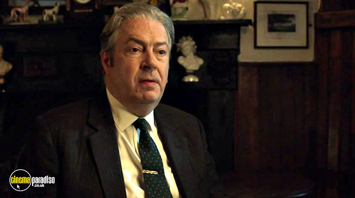 A still #10 from Endeavour: Series 9 (2023)