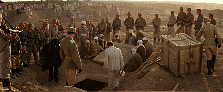 A still #51 from Indiana Jones and the Raiders of the Lost Ark (1981)