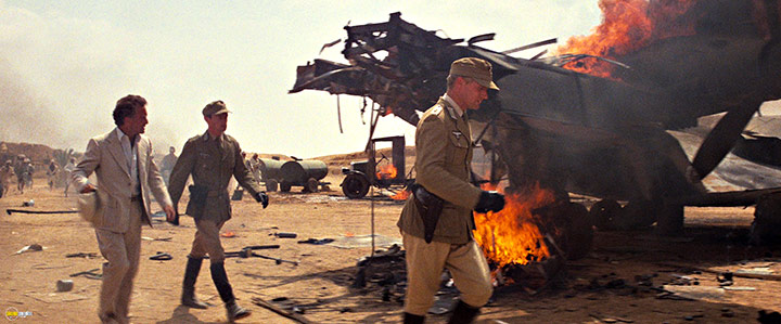A still #45 from Indiana Jones and the Raiders of the Lost Ark (1981)