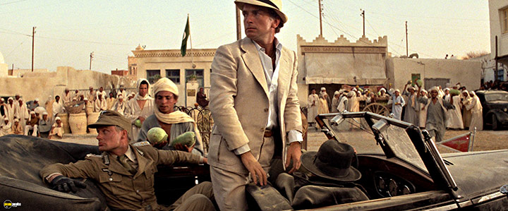 A still #43 from Indiana Jones and the Raiders of the Lost Ark (1981)
