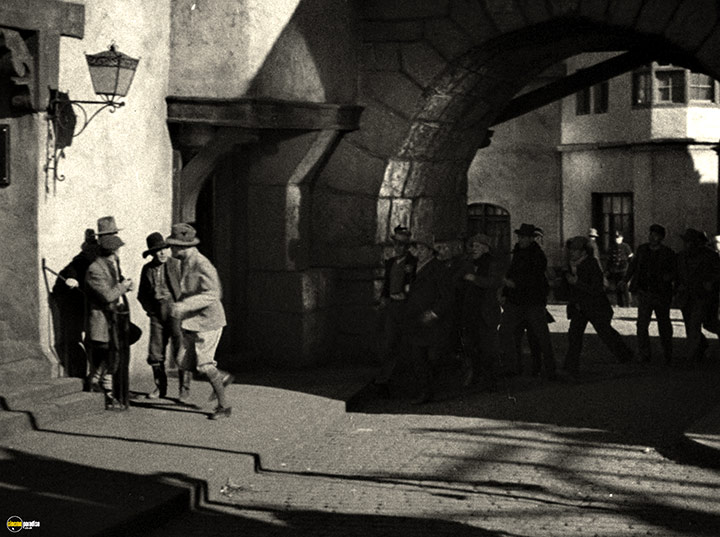 A still #70 from Bride of Frankenstein (1935)