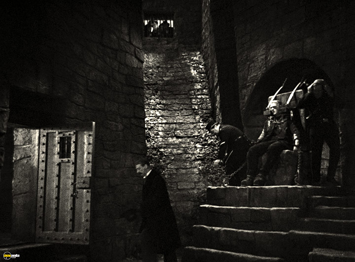 A still #64 from Bride of Frankenstein (1935)