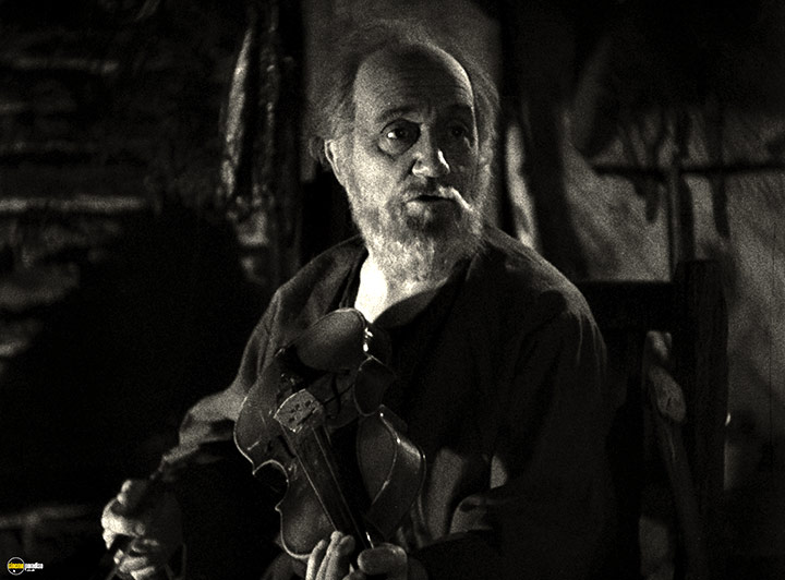 A still #57 from Bride of Frankenstein (1935)