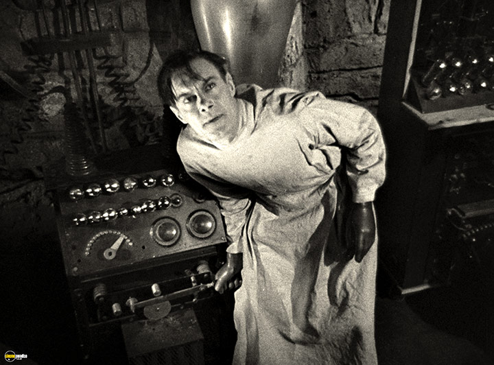 A still #38 from Bride of Frankenstein (1935)