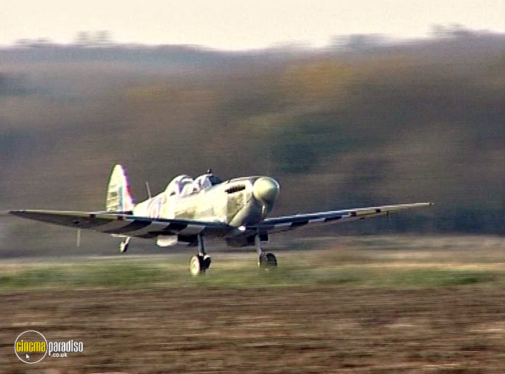 A still #47 from Escape from Dunkirk (2001)