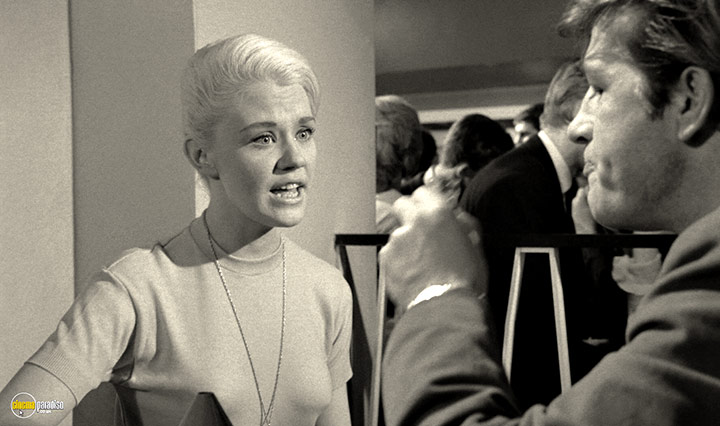 A still #15 from West 11 (1963)