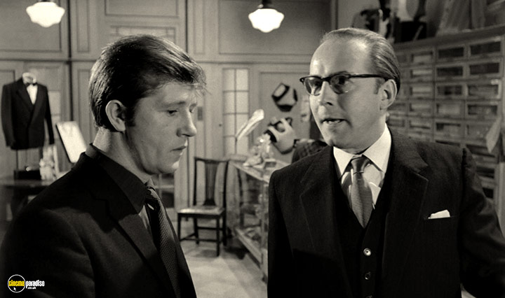 A still #21 from West 11 (1963)