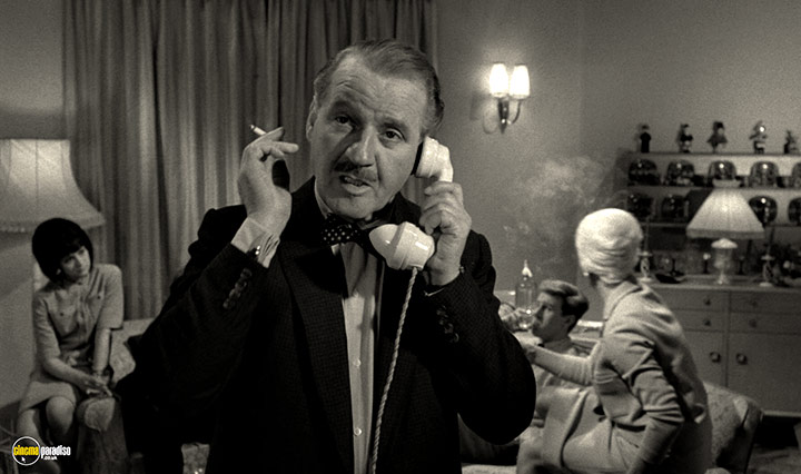 A still #33 from West 11 (1963)