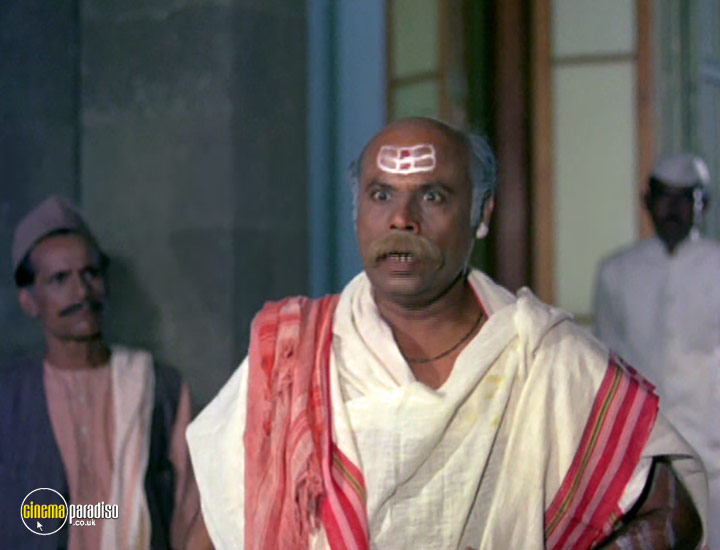 A still #31 from Kal Aaj Aur Kal (1971)
