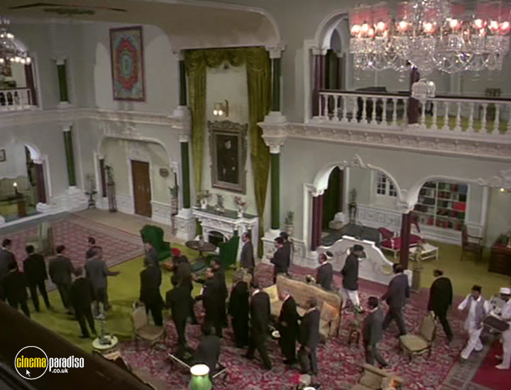A still #30 from Kal Aaj Aur Kal (1971)