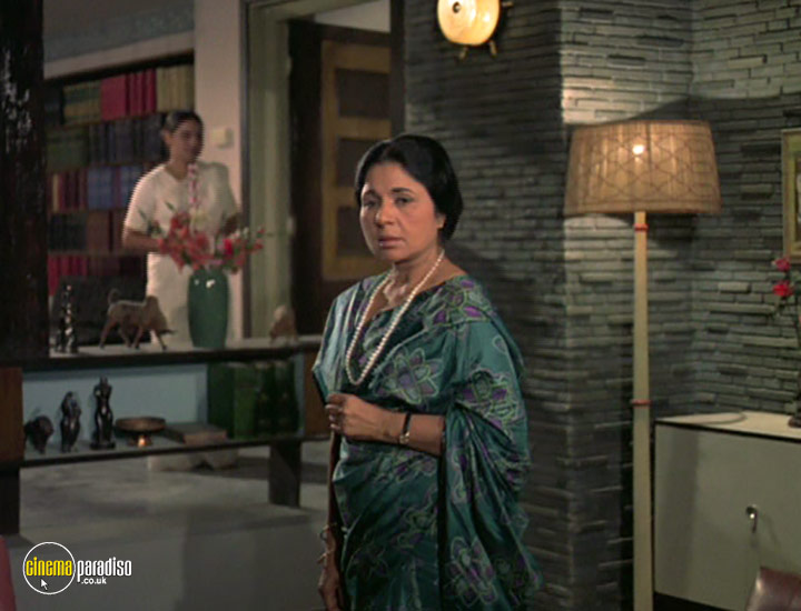A still #29 from Kal Aaj Aur Kal (1971)