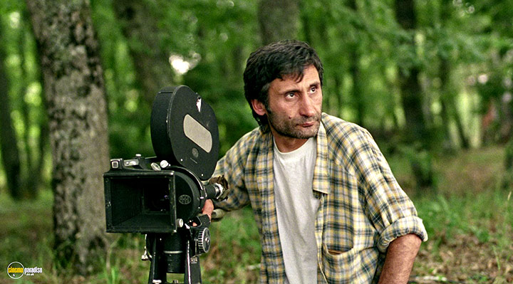 A still #1 from Clouds of May (1999)