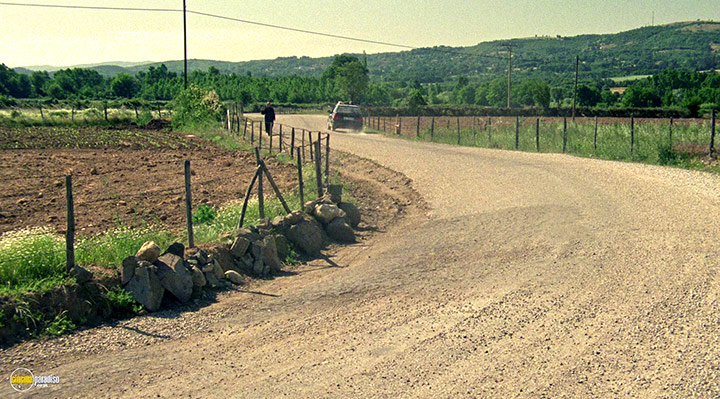A still #19 from Clouds of May (1999)