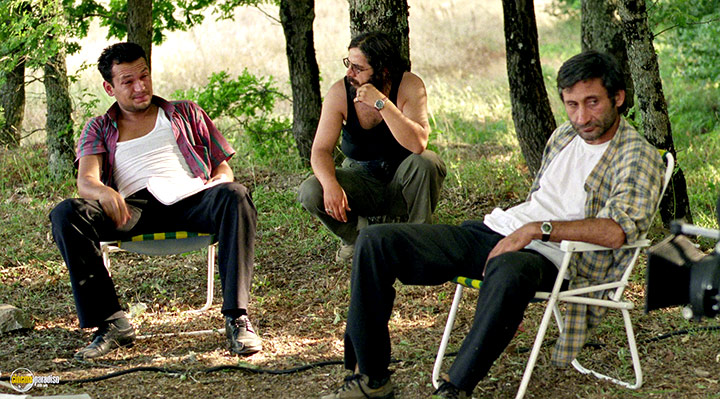 A still #18 from Clouds of May (1999)