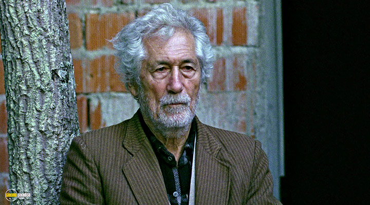 A still #7 from Clouds of May (1999)