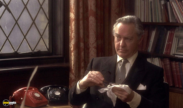 A still #19 from Home Before Midnight (1978)