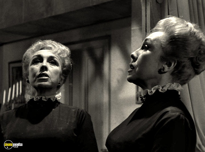 A still #38 from The Witch's Mirror (1962)