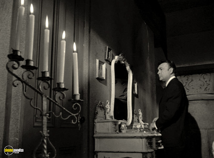 A still #35 from The Witch's Mirror (1962)